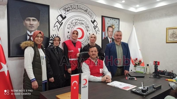 Konuralp Anaokulu'ndan depremzede çocuklar için anlamlı yardım