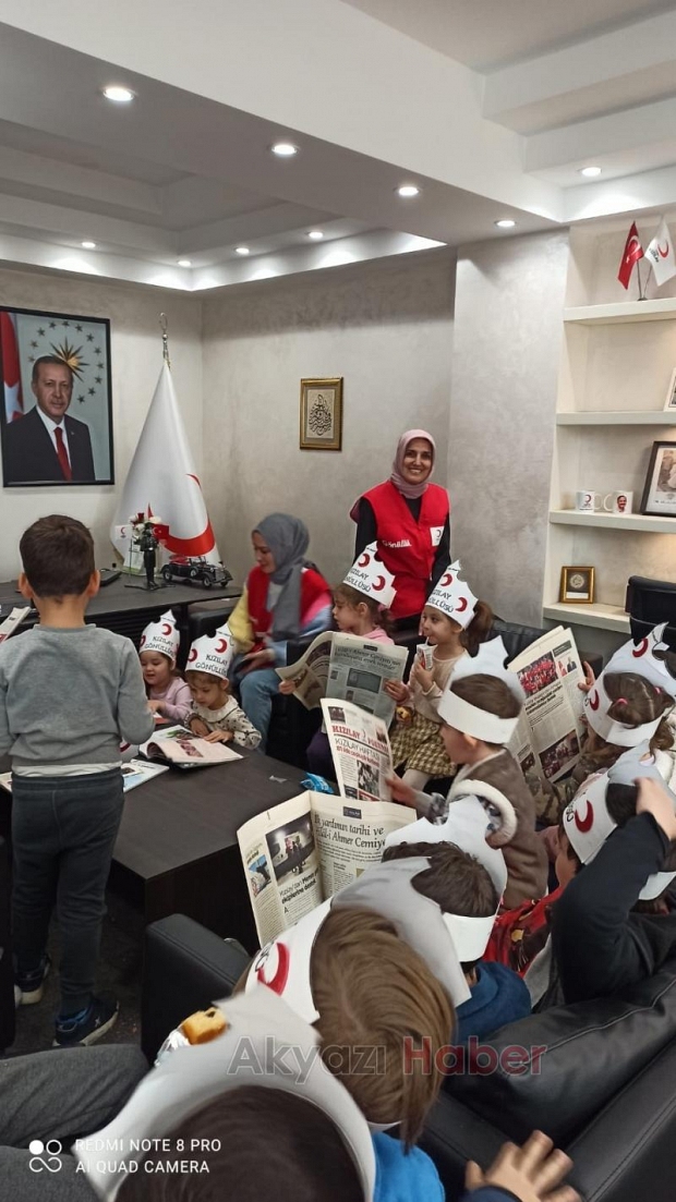 Konuralp Anaokulu'ndan depremzede çocuklar için anlamlı yardım