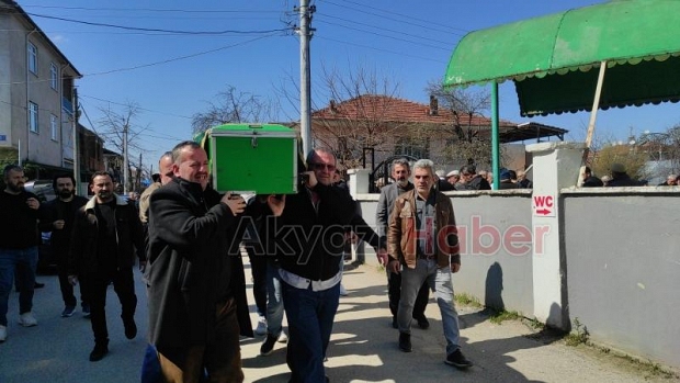 Kaza kurbanı emekli polis toprağa verildi