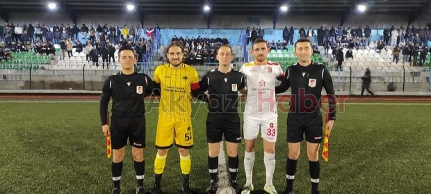 As Akyazıspor iddiasını sürdürdü