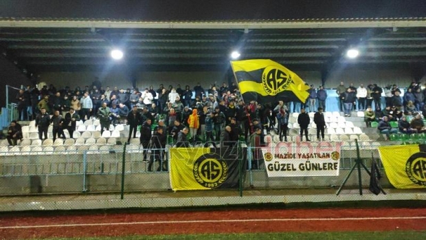 As Akyazıspor iddiasını sürdürdü