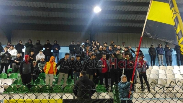 As Akyazıspor iddiasını sürdürdü