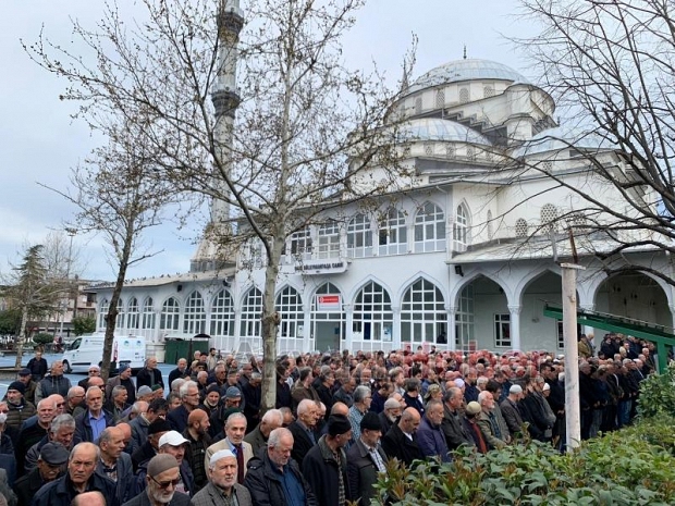  Gönül Güvenman defnedildi