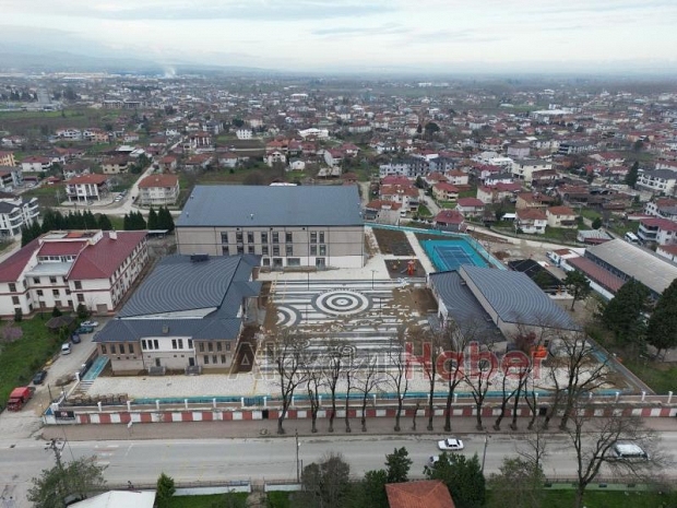 Spor kompleksinin ismi Akyazı Recep Tayyip Erdoğan Spor Kompleksi oldu