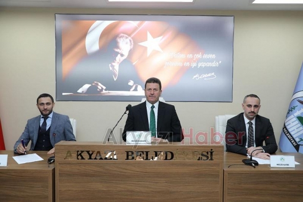 Spor kompleksinin ismi Akyazı Recep Tayyip Erdoğan Spor Kompleksi oldu
