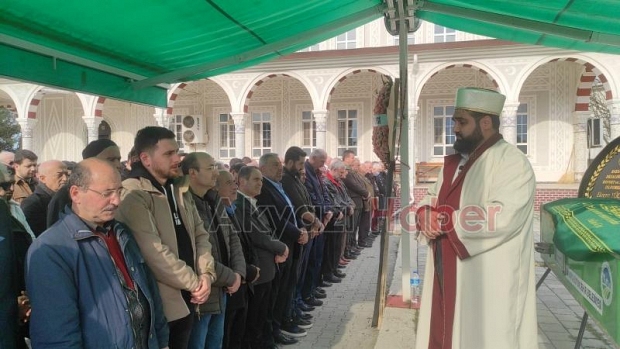 Reyhan Selçuk Defnedildi