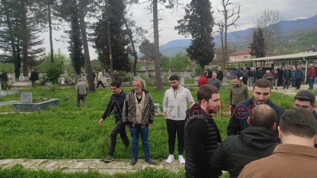 Reyhan Selçuk Defnedildi