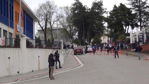 Maçta ortalık karıştı