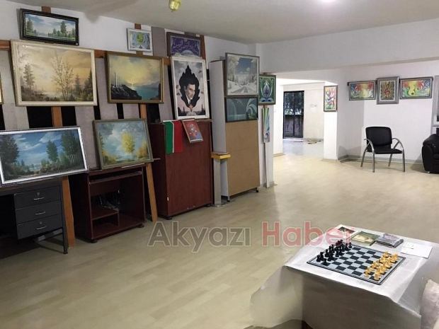 Ödüllü ressam Akyazı'da