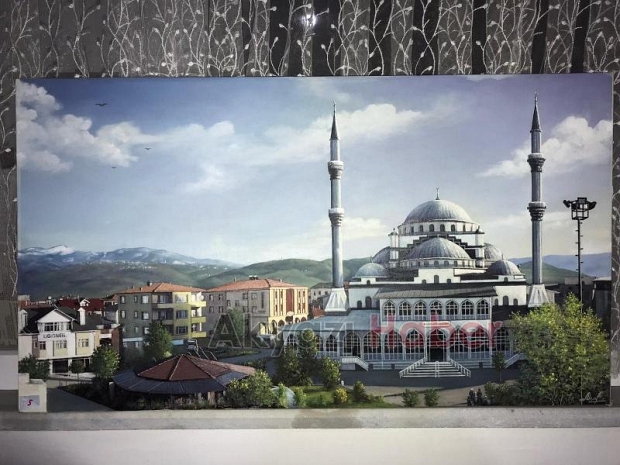 Ödüllü ressam Akyazı'da