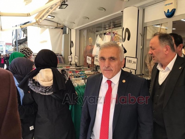 Ali İnci Akyazı'da Sıkılmadık El Bırakmadı
