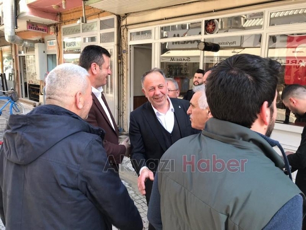 Ali İnci Akyazı'da Sıkılmadık El Bırakmadı