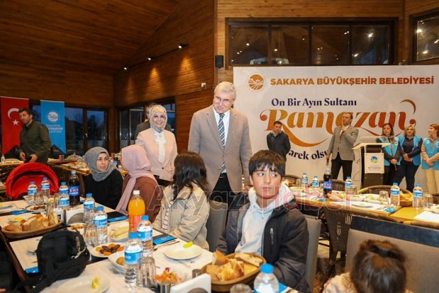 İlk günden itibaren kardeşlerimizin yanındayız 