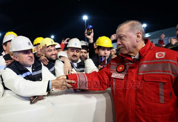 Cumhurbaşkanı Erdoğan'dan doğalgaz müjdesi