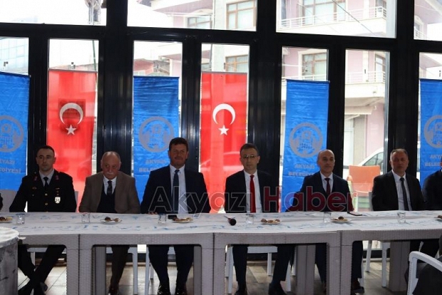 Akyazı'da bayramlaşma programı