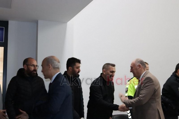 Akyazı'da bayramlaşma programı