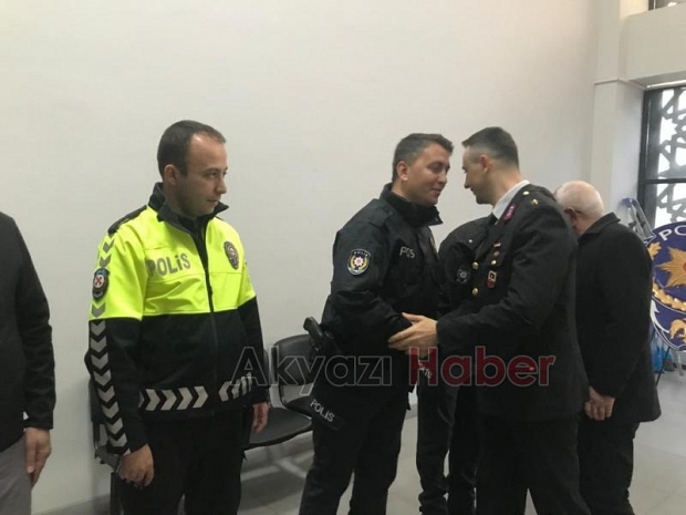 Akyazı'da bayramlaşma programı