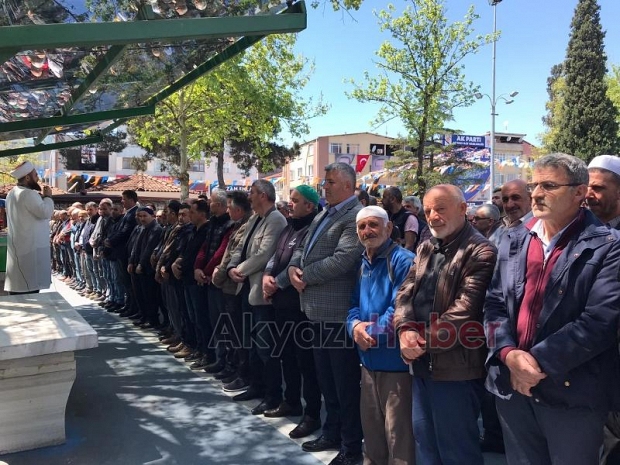 Eşe Başara Defnedildi