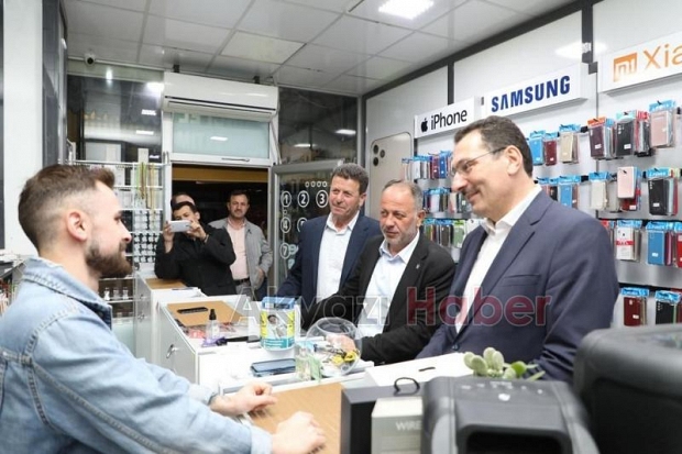 Ali İhsan Yavuz Akyazı'da vatandaş ve esnafı ziyaret etti