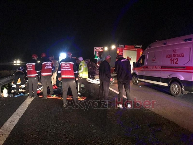 Otoyolda feci kaza: 1'i ağır 4 yaralı