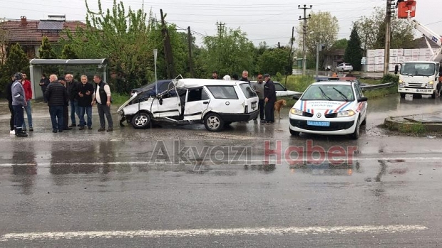 Ormanköy'de tır ile otomobil çarpıştı