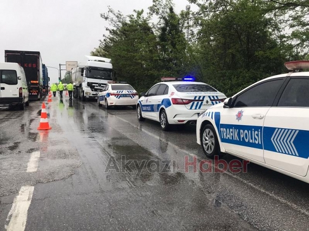 Ormanköy'de tır ile otomobil çarpıştı