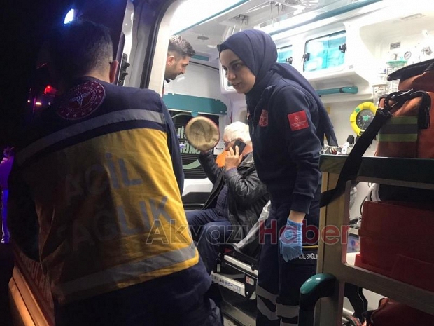 Akyazı'da otomobil dereye uçtu