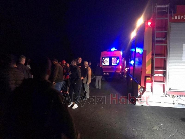 Akyazı'da otomobil dereye uçtu