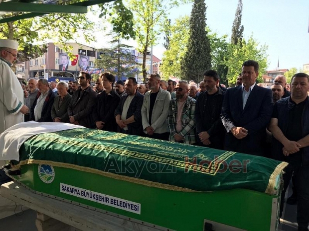 Efendi Yazıcı toprağa verildi