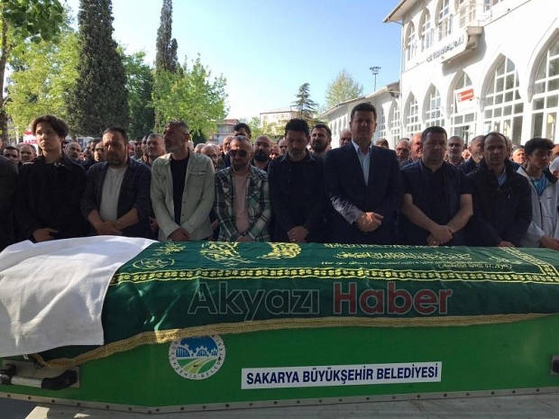 Efendi Yazıcı toprağa verildi
