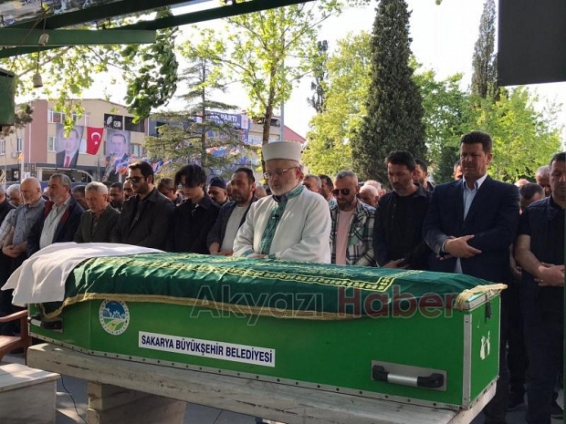 Efendi Yazıcı toprağa verildi