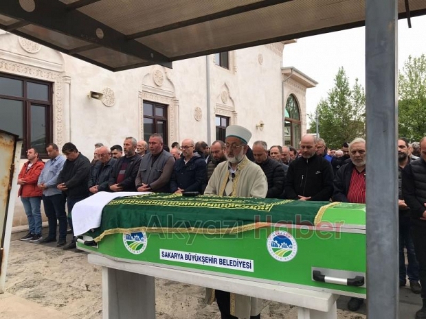 Ayhan Gülfidan toprağa verildi