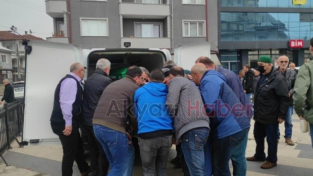 Ümran Armağan defnedildi