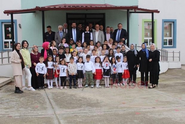 Karapürçek'te yıl sonu sergisi düzenlendi