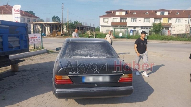 Yanan otomobile ilk müdahale petrolcülerden