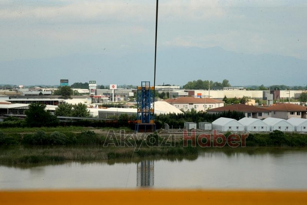 Sakarya Nehri'nde zipline parkuru tamamlandı