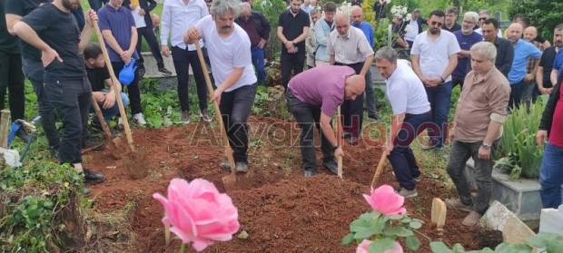 ADİL TÜRKAN Son Yolculuğuna Uğurlandı