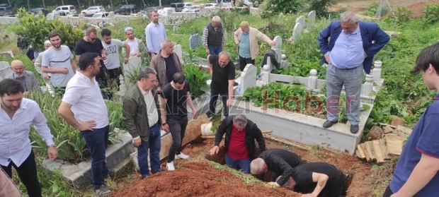 ADİL TÜRKAN Son Yolculuğuna Uğurlandı