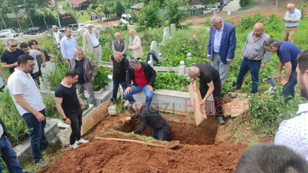 ADİL TÜRKAN Son Yolculuğuna Uğurlandı
