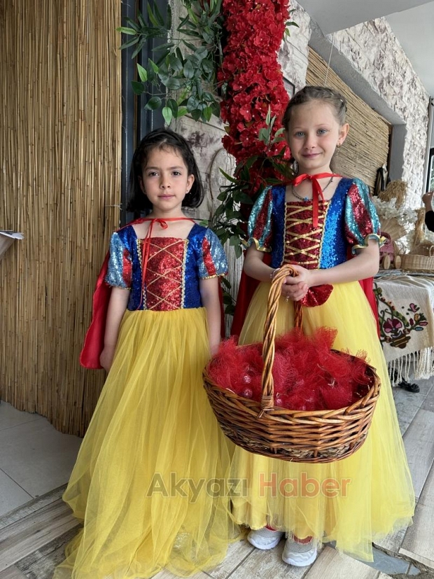 Karapürçek'te Hayat Boyu Öğrenme Haftası sergisi düzenlendi