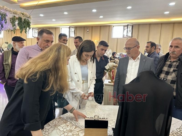 Karapürçek'te Hayat Boyu Öğrenme Haftası sergisi düzenlendi