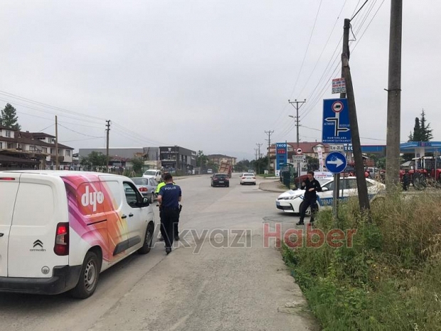 Akyazı'da Trafik uygulaması yapıldı