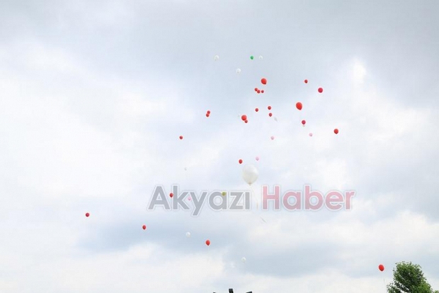 Akyazı SGM’de yılsonu programı coşkusu