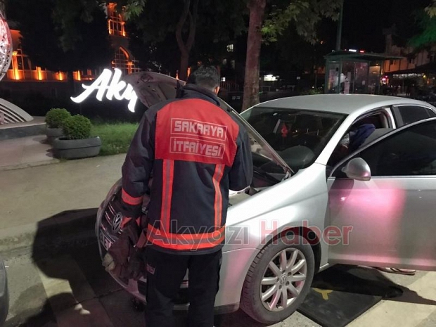 Motor kısmına girdi ekipler seferber oldu