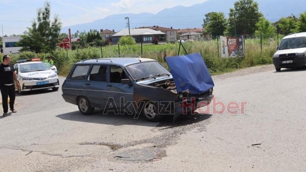 Fatih mahallesinde maddi hasarlı kaza