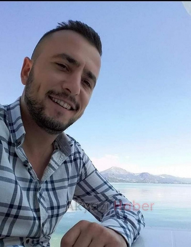 Akyazı'da kazada ölen genç defnedildi
