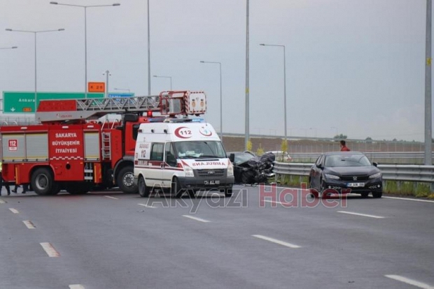 Kuzey Marmara Otoyolun'da dört aracın çarpıştığı kazada 2'si ağır, 3 kişi yaralandı