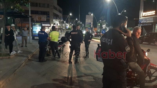 Akyazı İlçe Emniyet Müdürlüğü ekiplerinden Motosiklet uygulaması