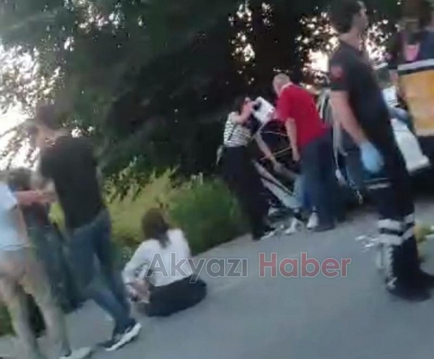 Akyazıda feci kaza: 4 yaralı