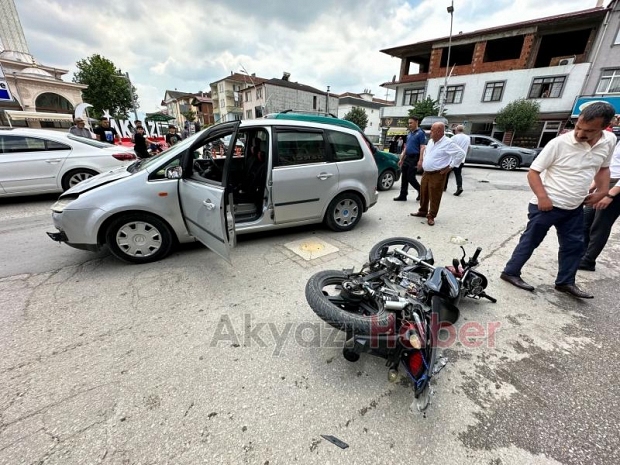 Kasksız sürücü bayram günü ölümden döndü